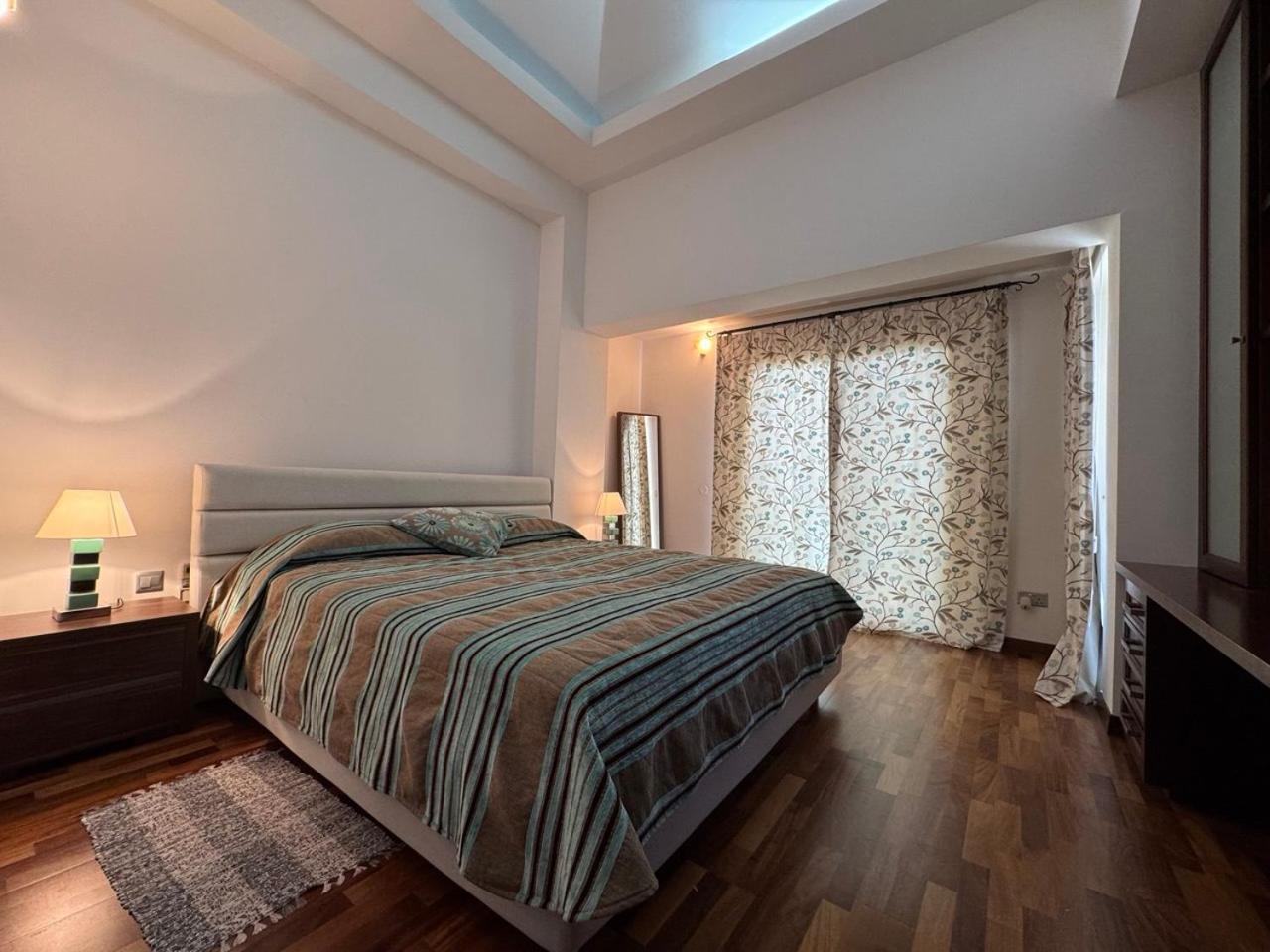 Beach Villa Olivia Нео-Коріо Екстер'єр фото