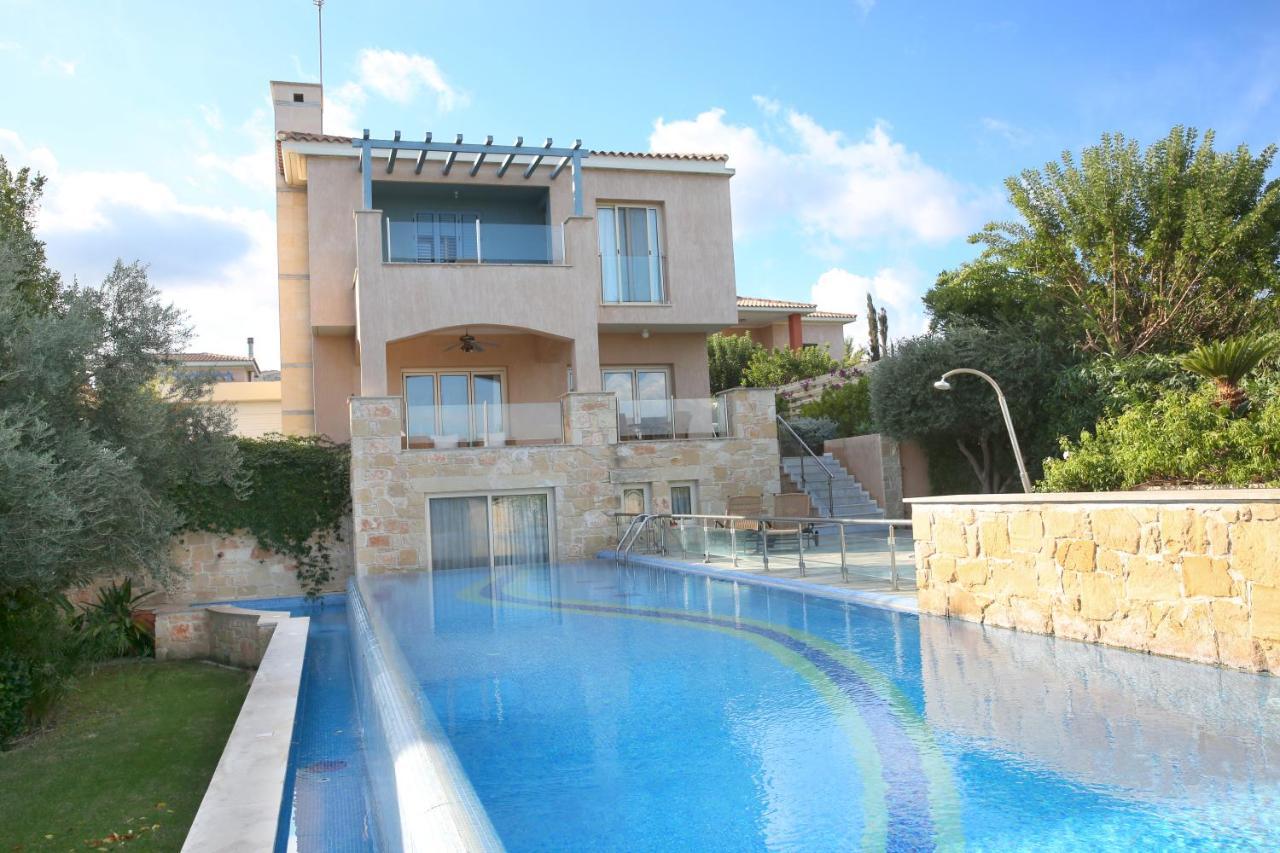 Beach Villa Olivia Нео-Коріо Екстер'єр фото