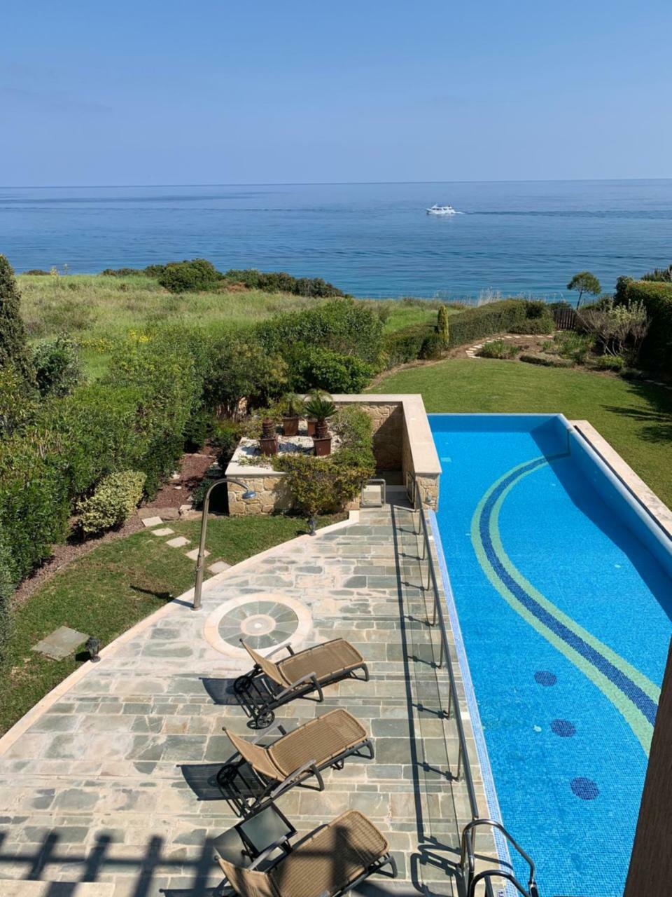 Beach Villa Olivia Нео-Коріо Екстер'єр фото
