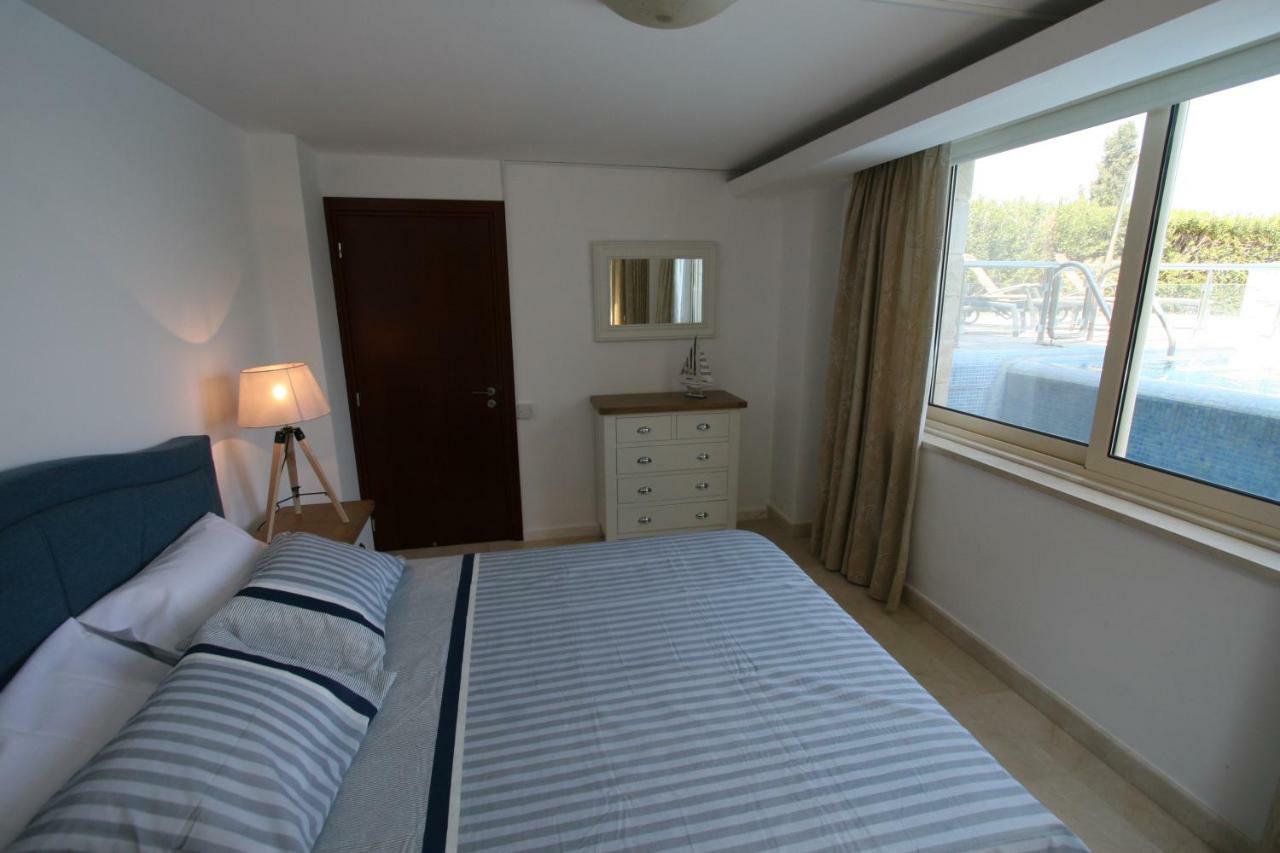 Beach Villa Olivia Нео-Коріо Екстер'єр фото